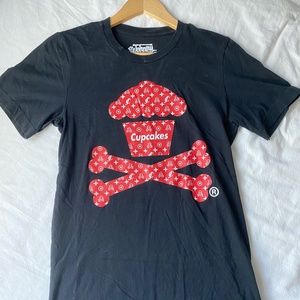 Johnny Cupcakes T-shirt